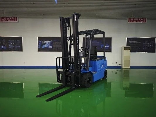 Can One Electric Forklift Handle Multiple Different Load Types?应用参考