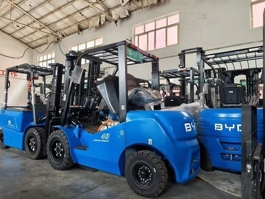 Can BYD counterbalance forklifts operate in outdoor environments?应用参考
