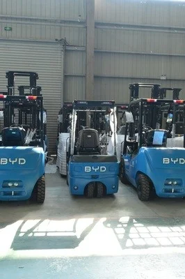 BYD EL-PRO 1.6T Three-Wheel Electric Forklift — image 3