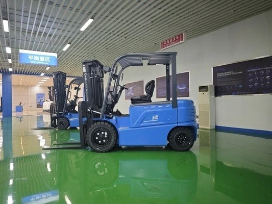 Load Capacity and Lift Height Requirements示意图