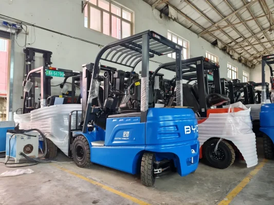BYD forklift - 按吨位 - photograph 11