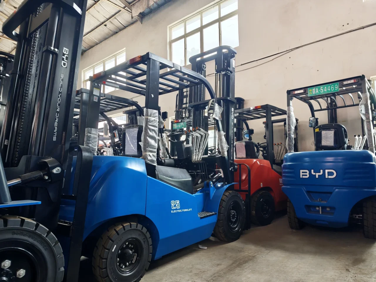 BYD forklift - 按吨位 - photograph 13